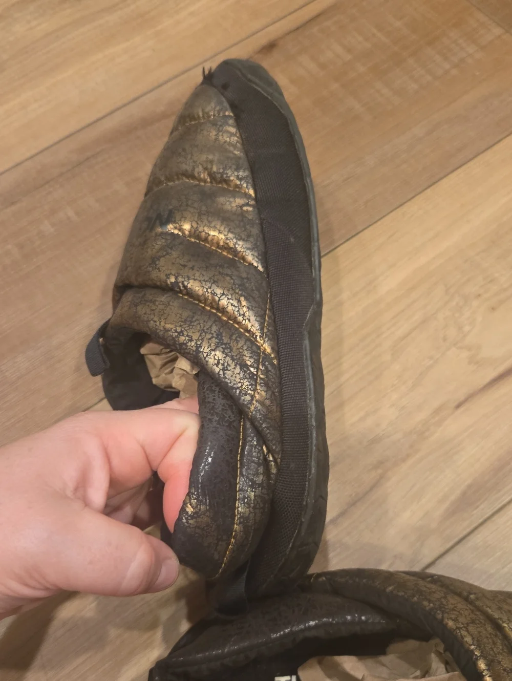Women’s The North Face Gold Slip‑On Shoes • Size 8